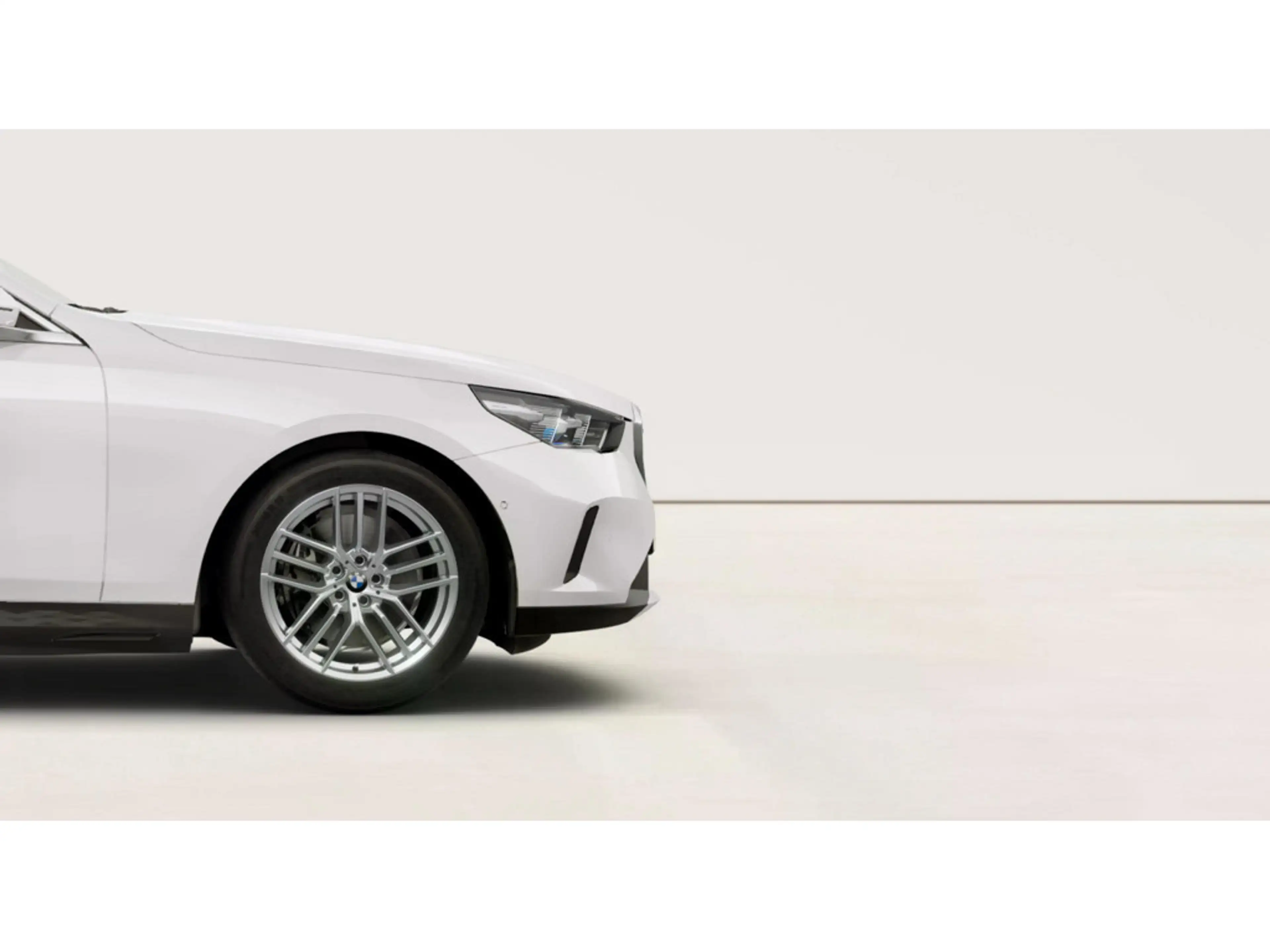 BMW i5 eDrive40 Touring *Bestellaktion* — photo 5