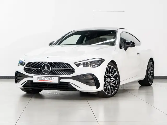 Mercedes-Benz CLE 200 Coupé AMG Night 20" PANORAMA Burmester Memory