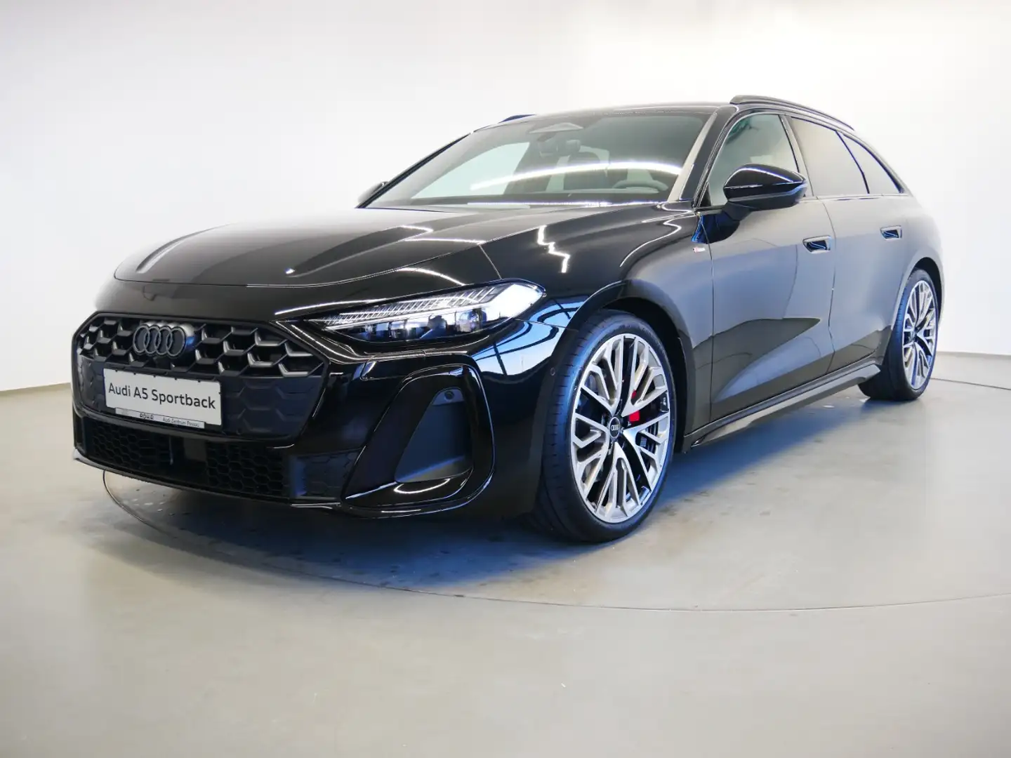 Audi A5 Avant TDI quattro S line S tro. MATRIX AHK TECH+ Schwarz - 2