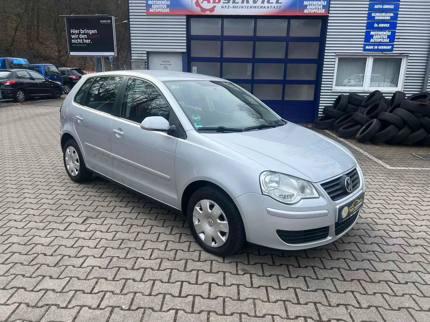 Volkswagen Polo Comfortline Automatik Klima Grau - 2