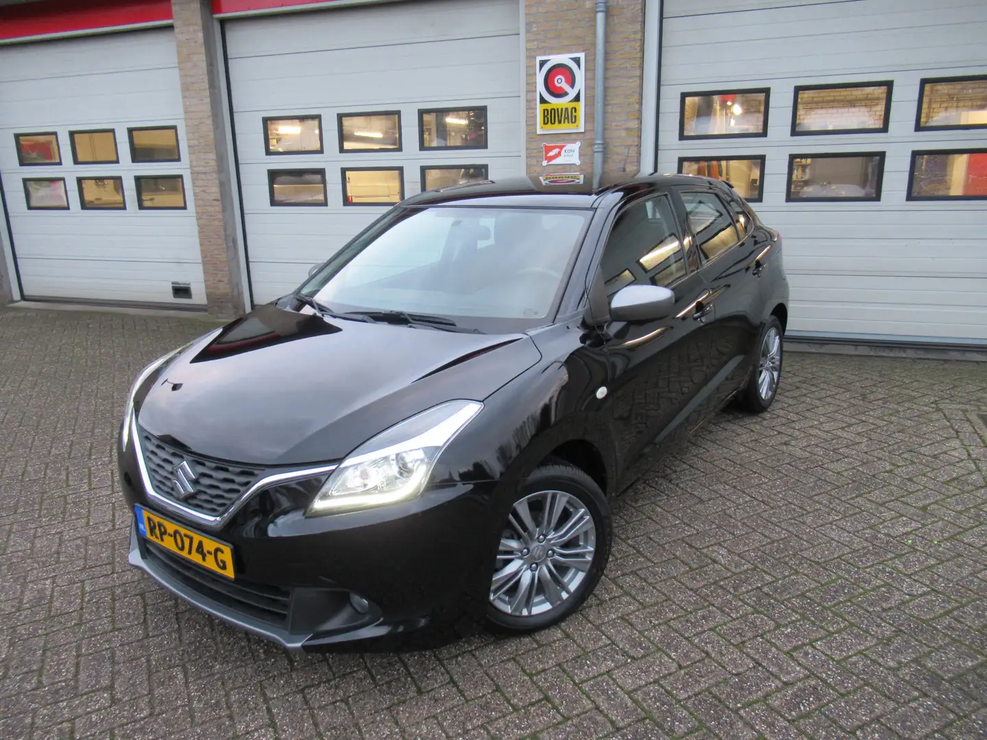 Suzuki Baleno 1.2 Rhino Black - 1