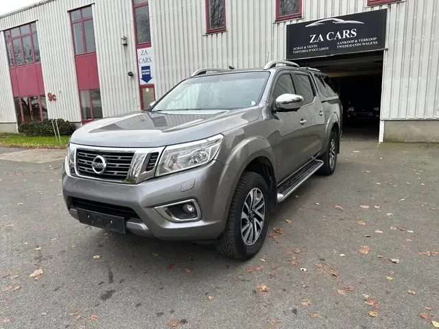 Nissan Navara FULL OPTION