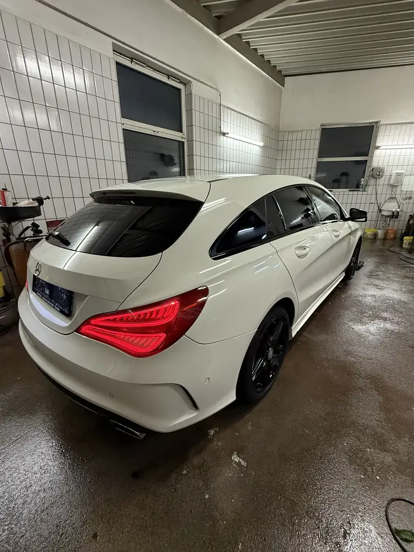 Mercedes-Benz CLA 220 AMG-Line, Xenon, Pano etc. - 2