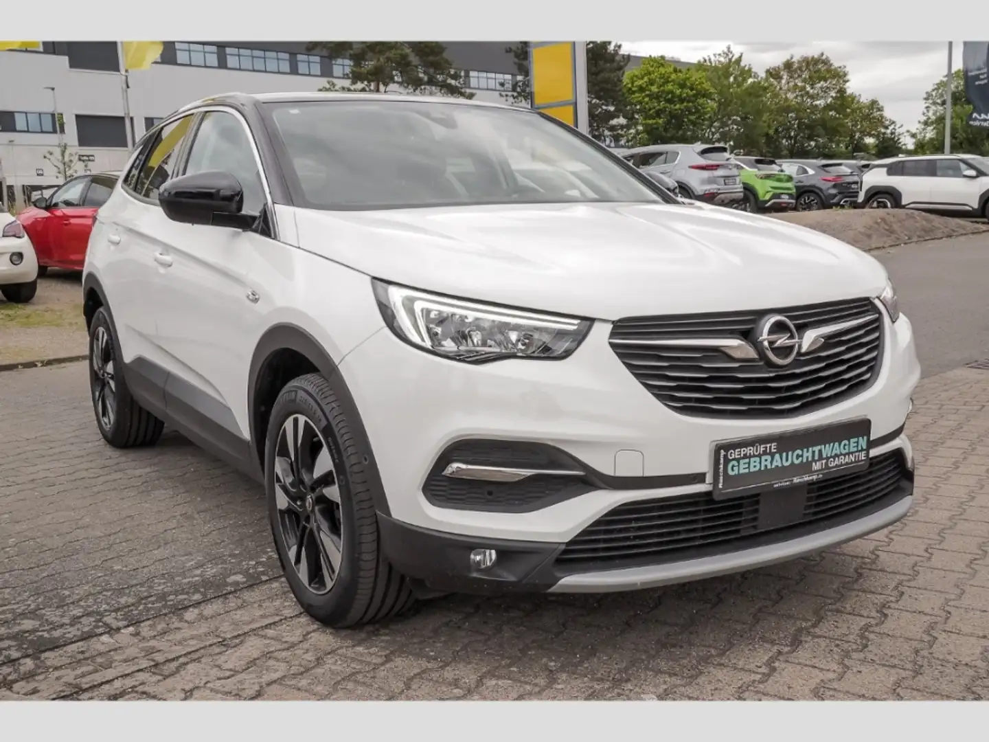 Opel Grandland X INNOVATION Automatik LED elek.Heckklappe Leder Nav Weiß - 2
