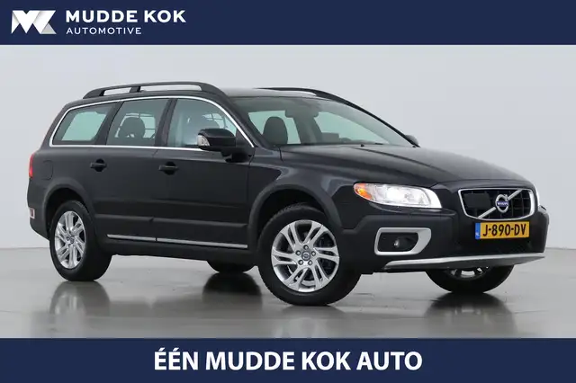 Volvo XC70 3.0 T6 Momentum | ACC | Leder | Stoelverwarming |