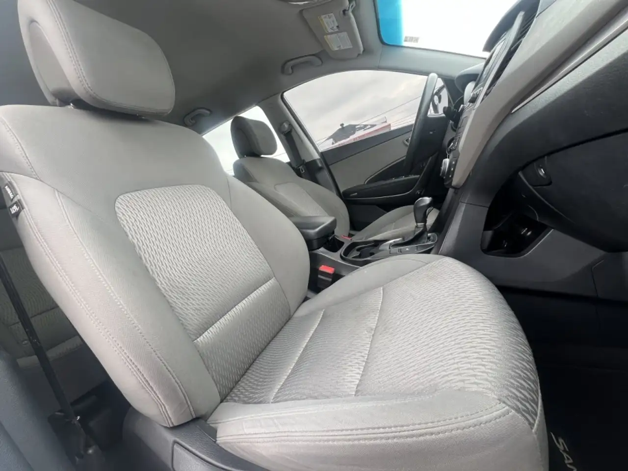 Hyundai SANTA FE снимка Hyundai SANTA FE