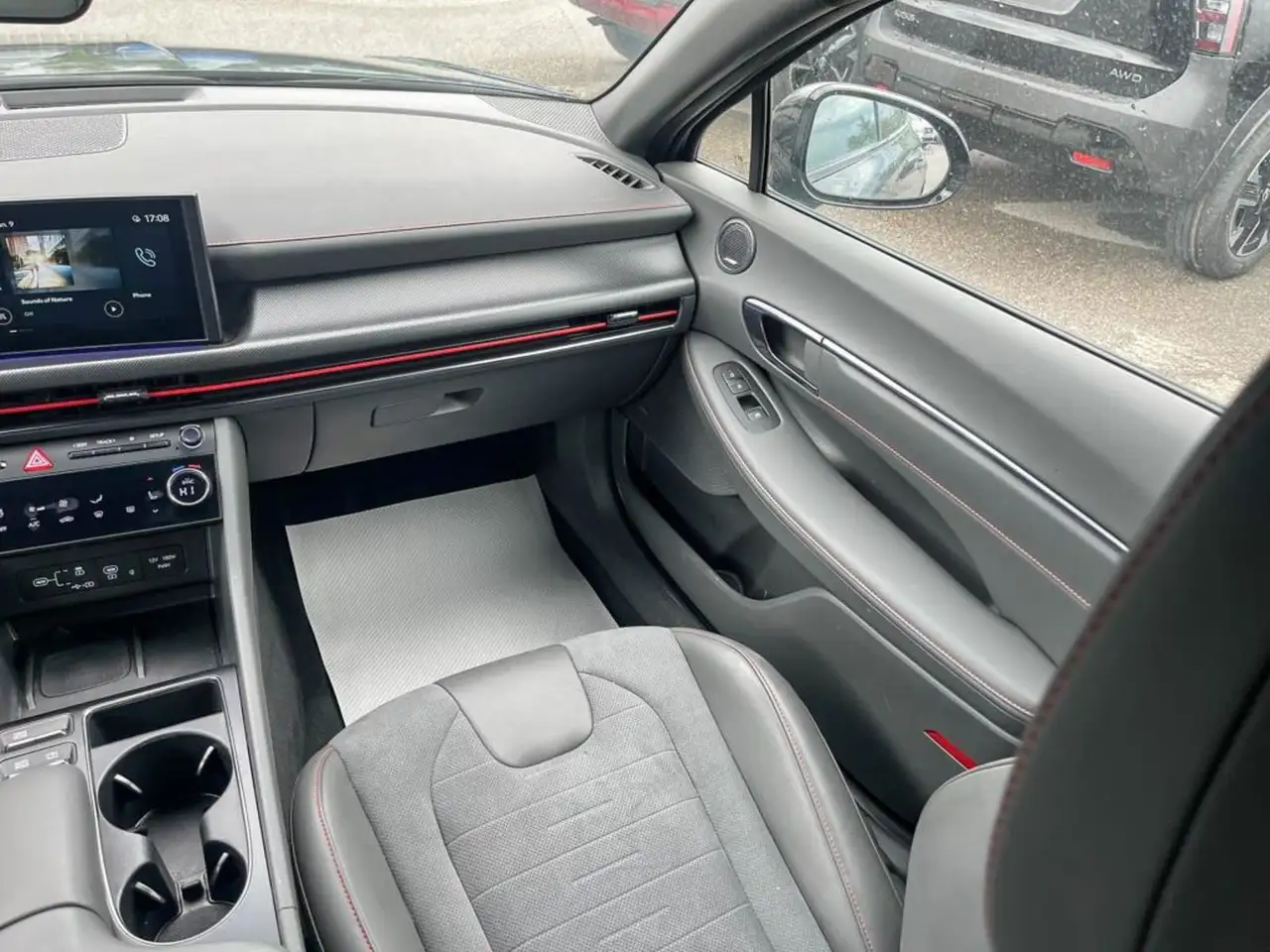 Hyundai SONATA снимка Hyundai SONATA