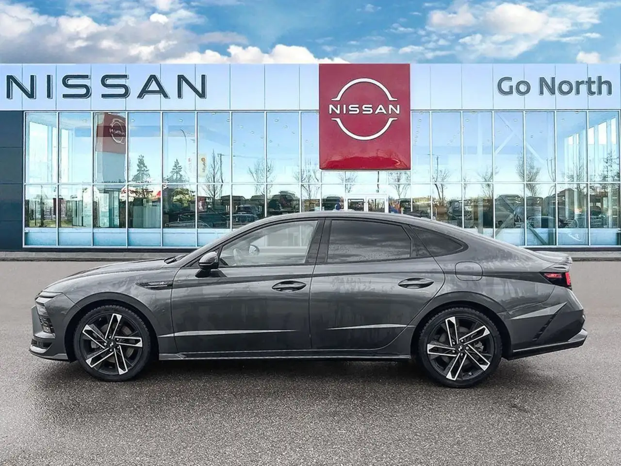 Hyundai SONATA снимка Hyundai SONATA