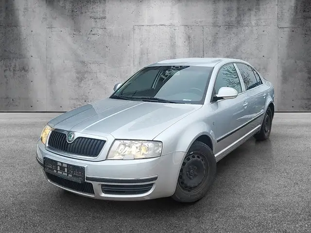 Skoda Superb 1.8 Turbo Sondermodell "Exclusive"
