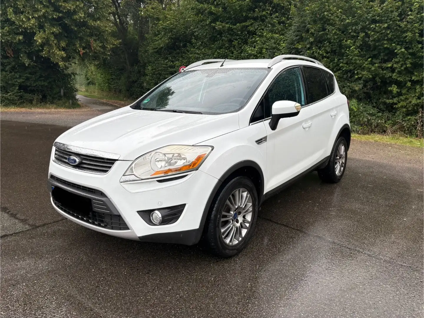 Ford Kuga 2.0 TDCi Titanium Allrad Weiß - 1