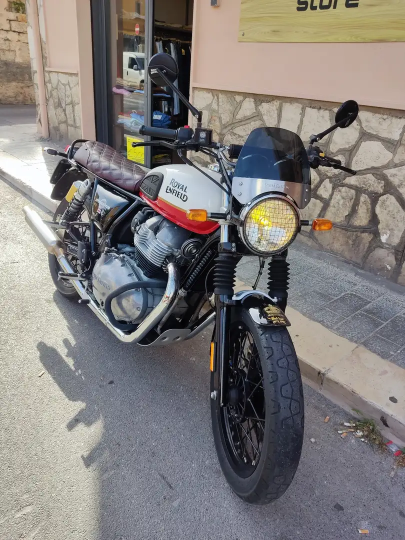 Royal Enfield Interceptor Vendo moto per inutilizzo con vari lavori effettua Rosso - 1