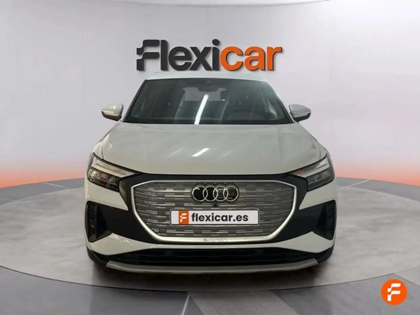 Audi Q4 e-tron 40 Beige - 2