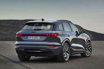 Q6 SPB e-tron Business Advanced