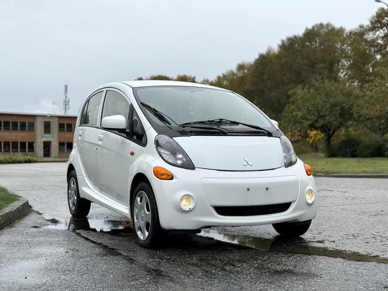 Mitsubishi I-MiEV снимка Mitsubishi I-MiEV