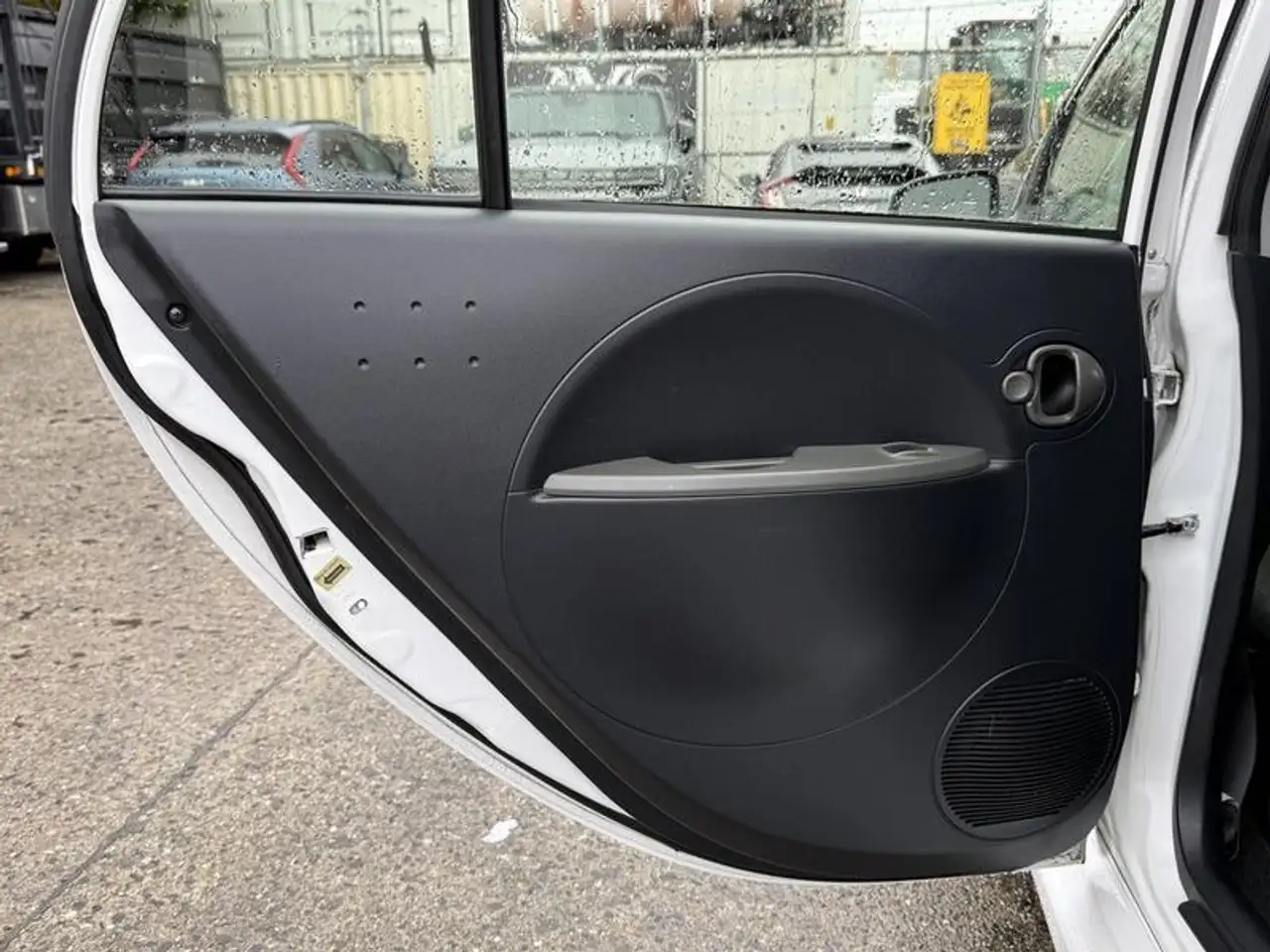 Mitsubishi I-MiEV снимка Mitsubishi I-MiEV