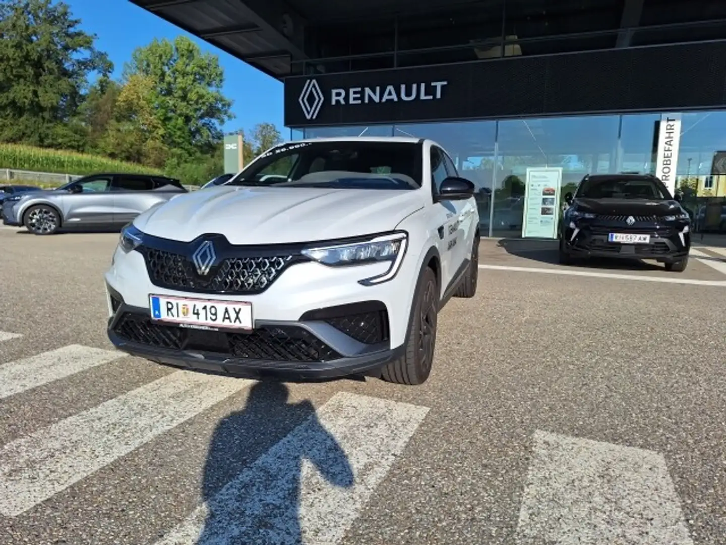 Renault Arkana NBI Esprit Alpine Mild Hybrid 160 EDC Weiß - 2