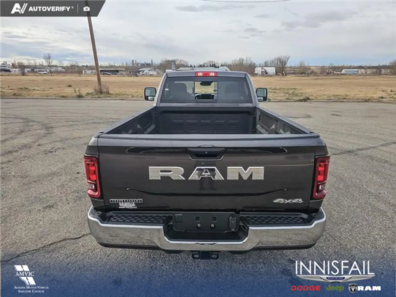 RAM 3500 снимка RAM 3500