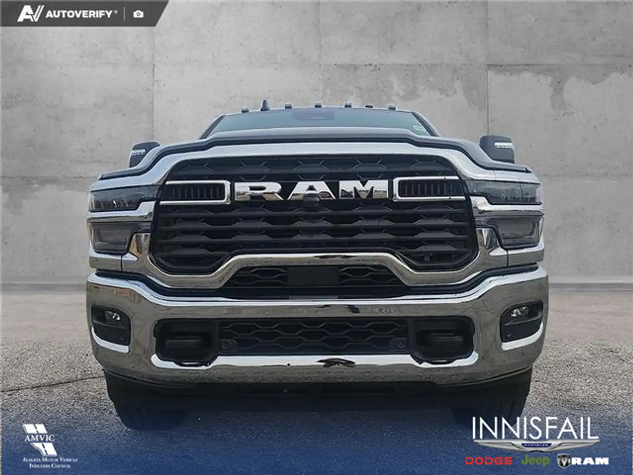 RAM 3500 снимка RAM 3500