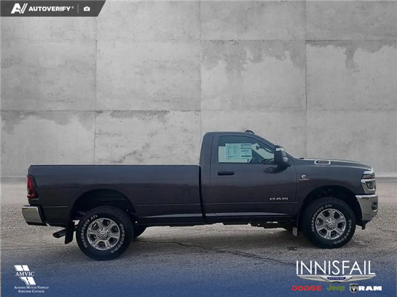 RAM 3500 снимка RAM 3500