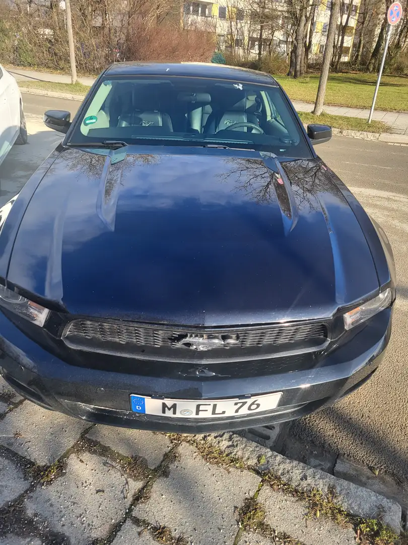 Ford Mustang 2.3 Eco Boost Aut. Schwarz - 1
