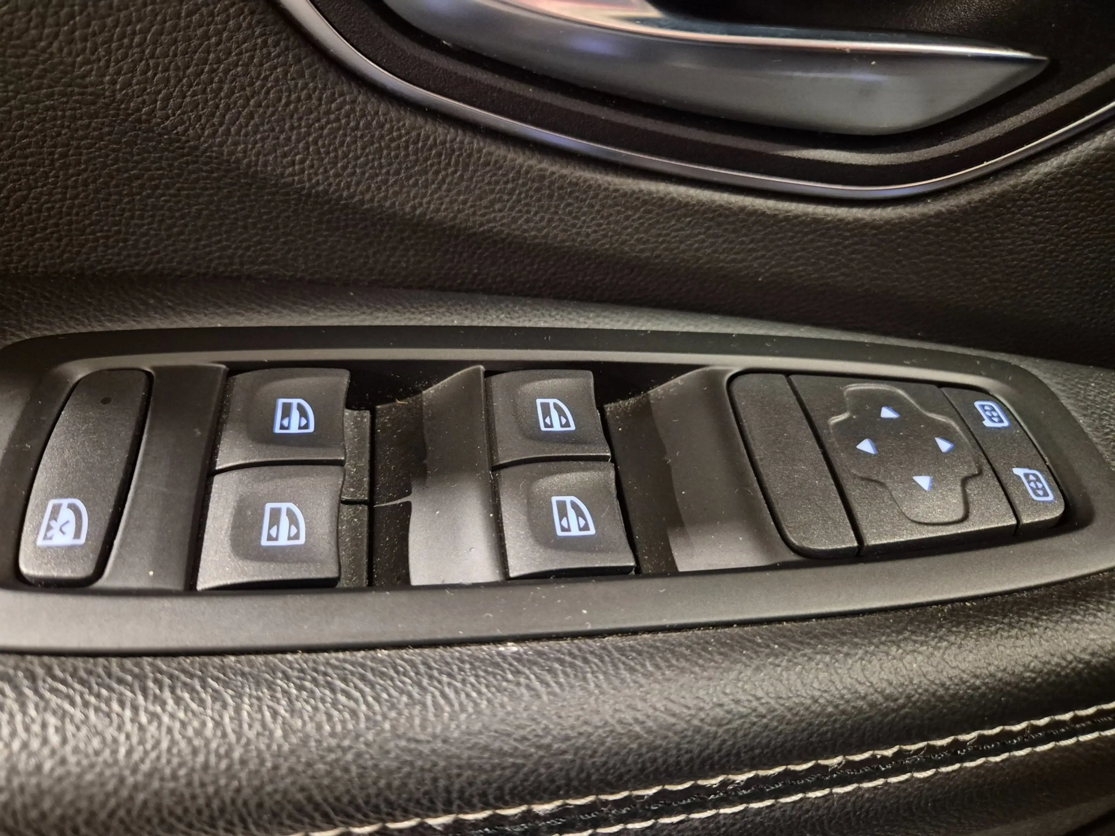 Renault Scenic 1.2 TCe Zen - Navigatie - Airco - Cruise Control — photo 11