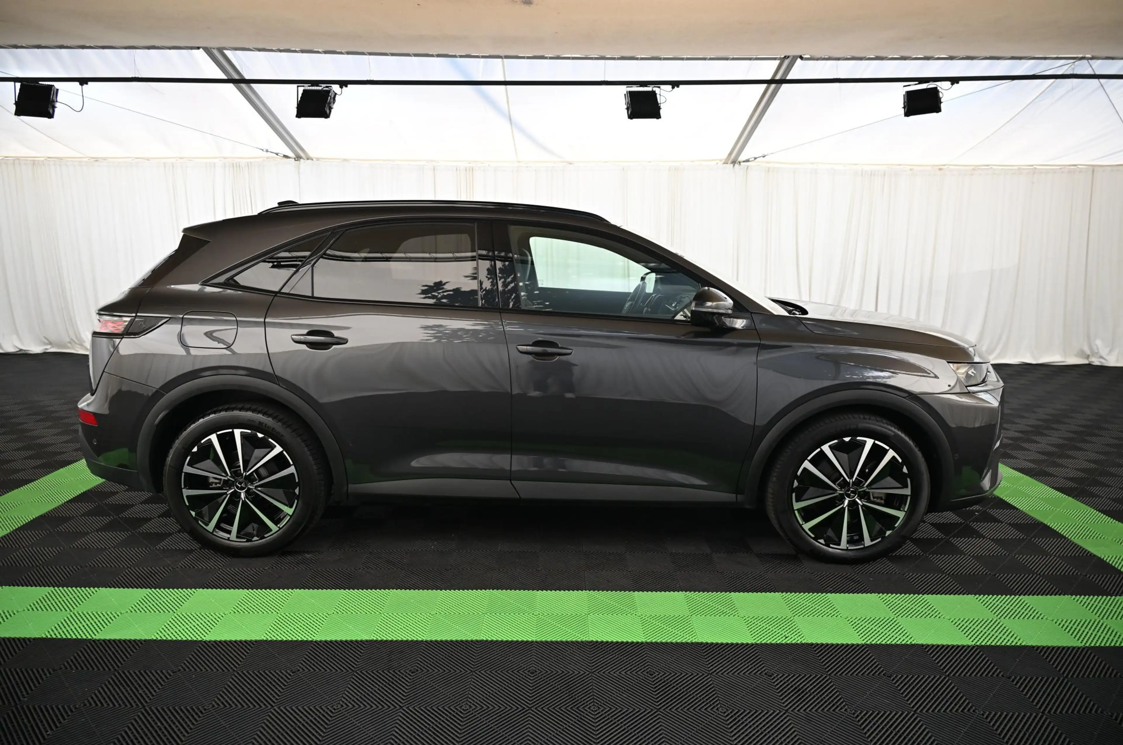 DS Automobiles DS 7 Crossback 1.6 E-TENSE 225 Etoile NEW 62.000 EUR — photo 8