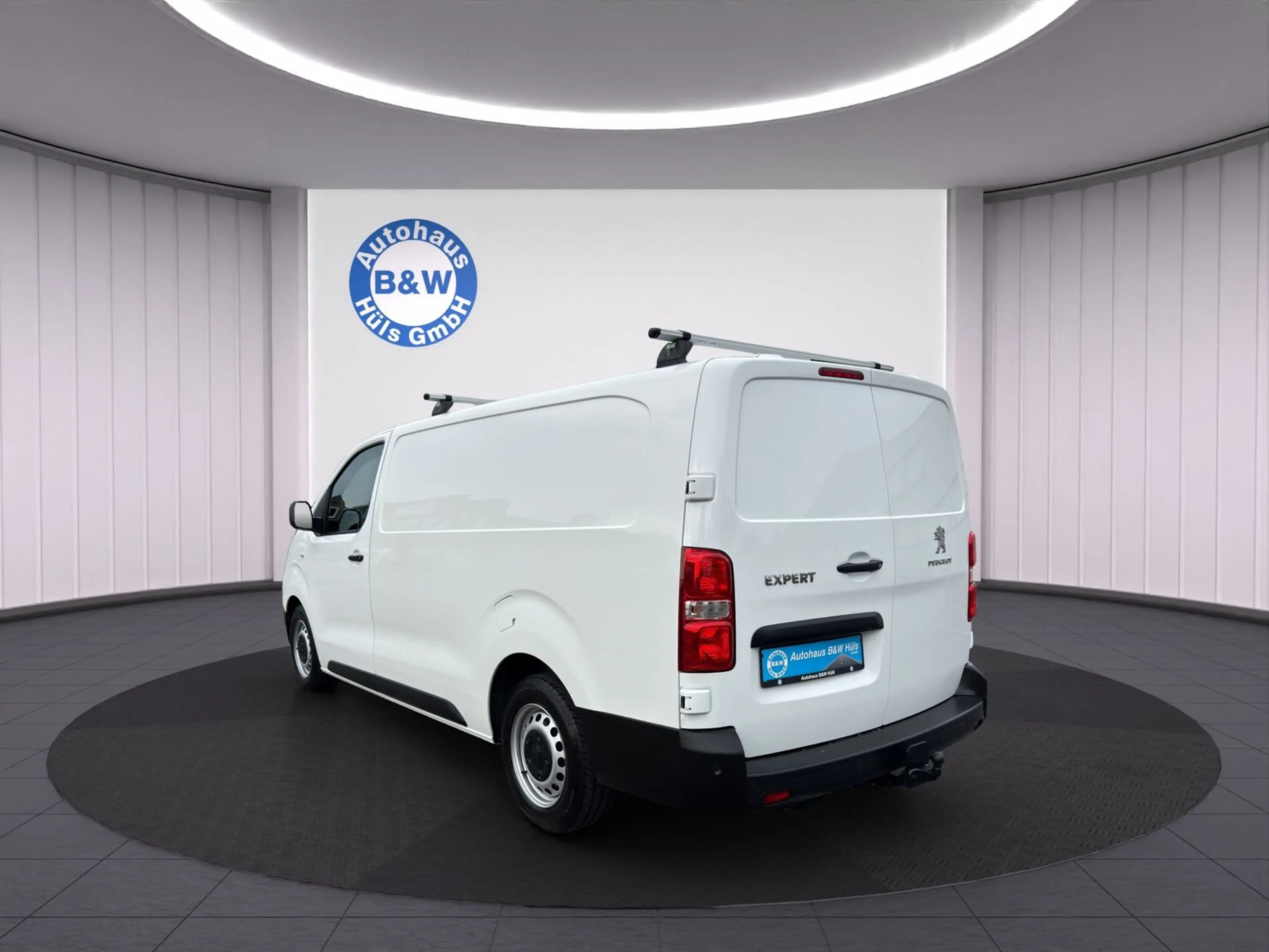 Peugeot Expert Premium L3*1.Hand*AHK*REGALE*SHZ*NAVI* — photo 6