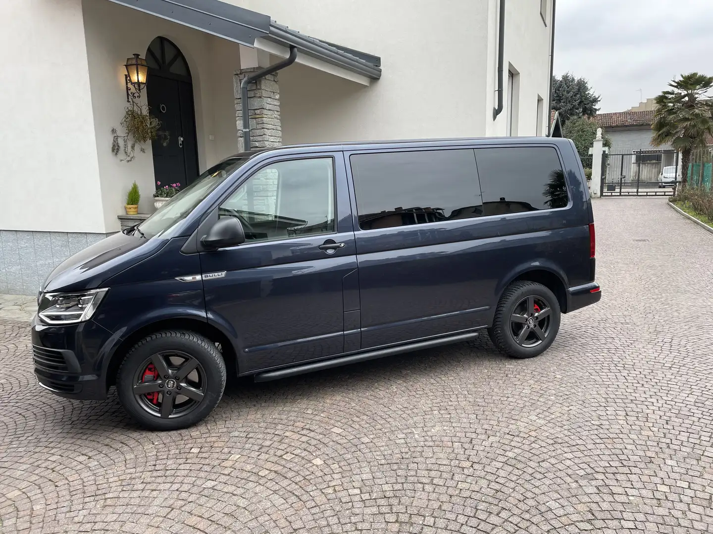 Volkswagen T6 Multivan 2.0 tdi Trendline 4motion 150cv dsg - 2
