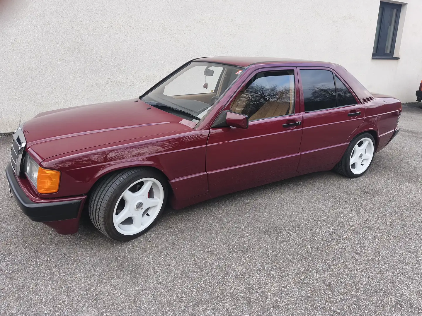 Mercedes-Benz 190 D 2,5 Ds. - 1