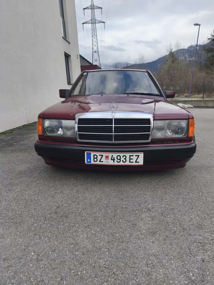 Mercedes-Benz 190 2,5D, foto 5