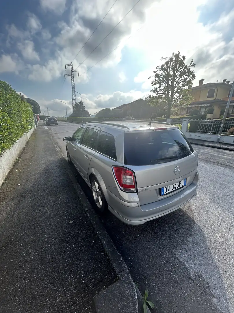 Opel Astra SW 1.6 Cosmo 115cv - 1