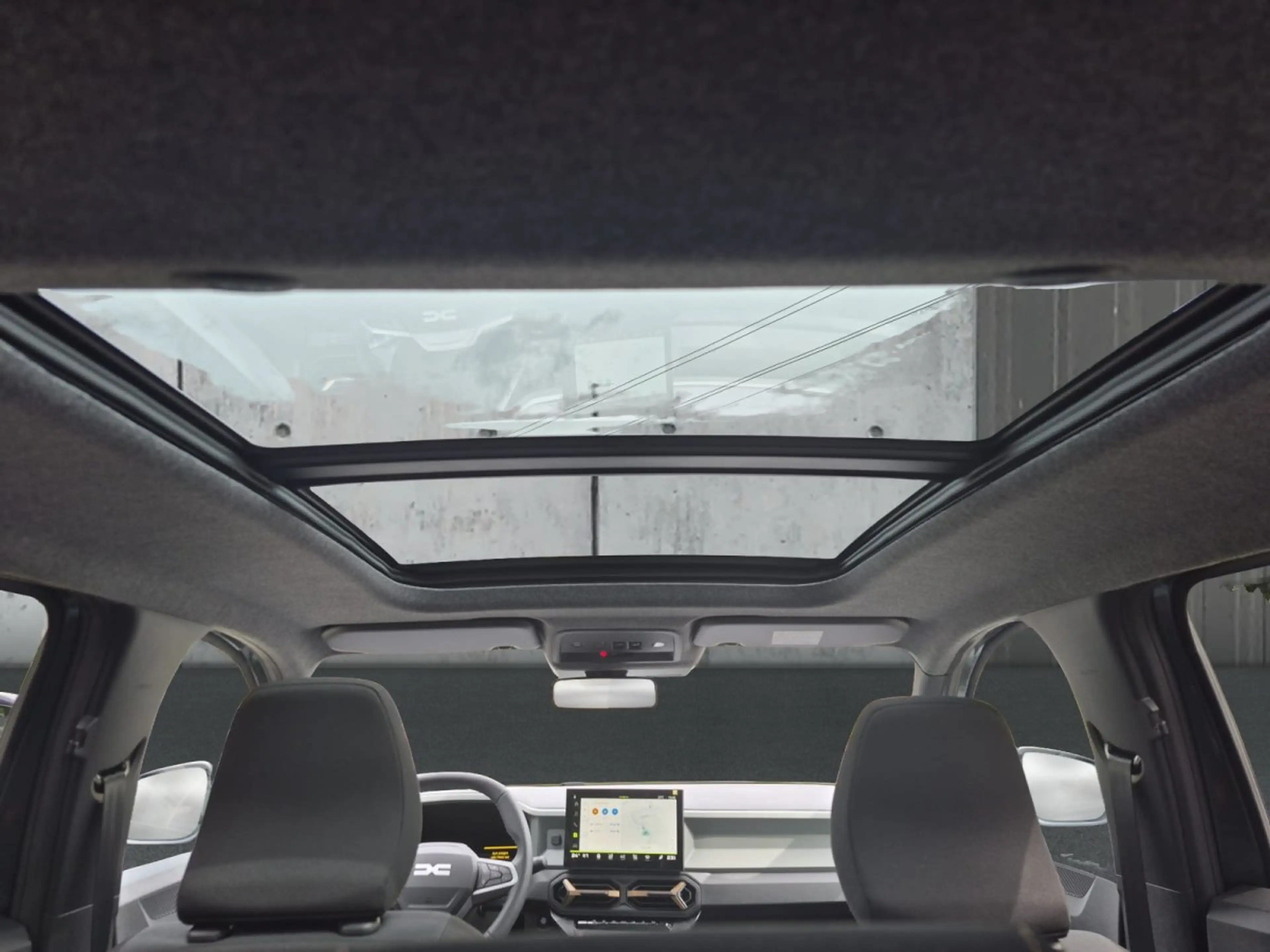 Dacia Bigster Hybrid 155 Extreme, SHZ/LHZ/FSH/ACC — photo 8