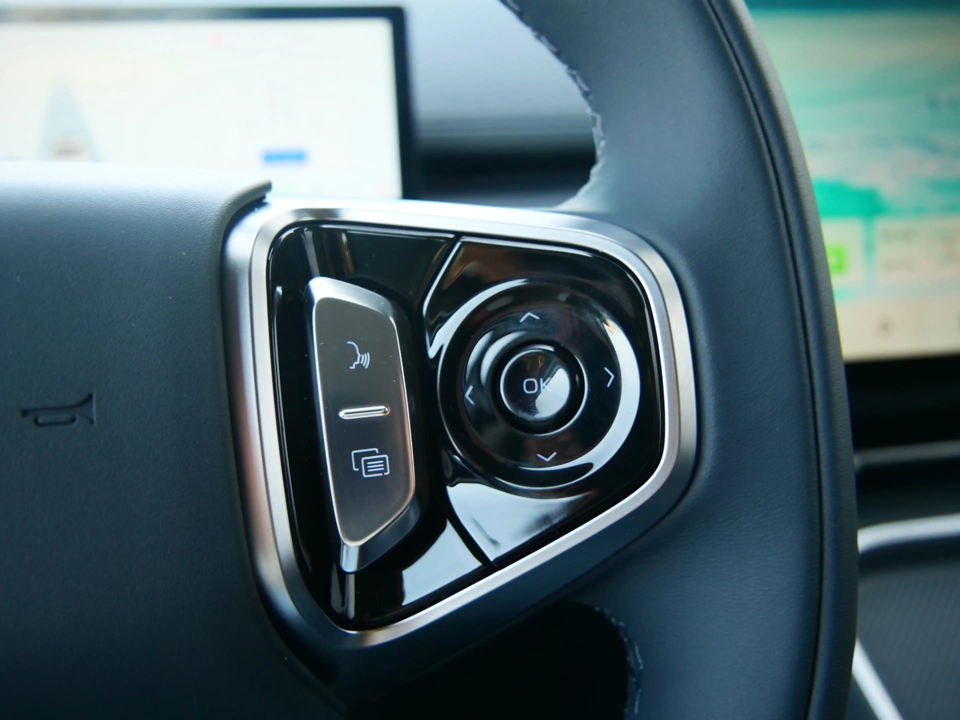 Geely Starray EM-i 1.5 Pro 262 Pk Automaat Navi / DAB / Camera / Appl — photo 17