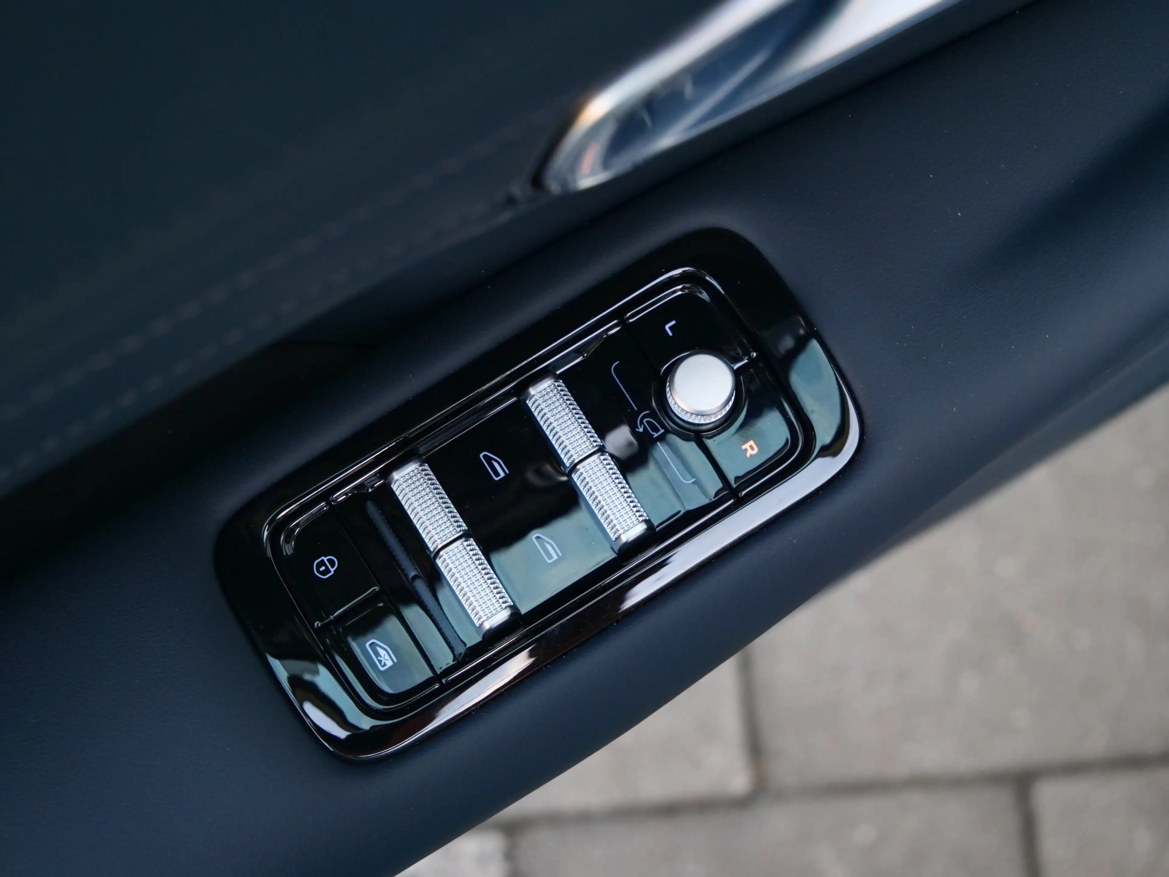Geely Starray EM-i 1.5 Pro 262 Pk Automaat Navi / DAB / Camera / Appl — photo 16