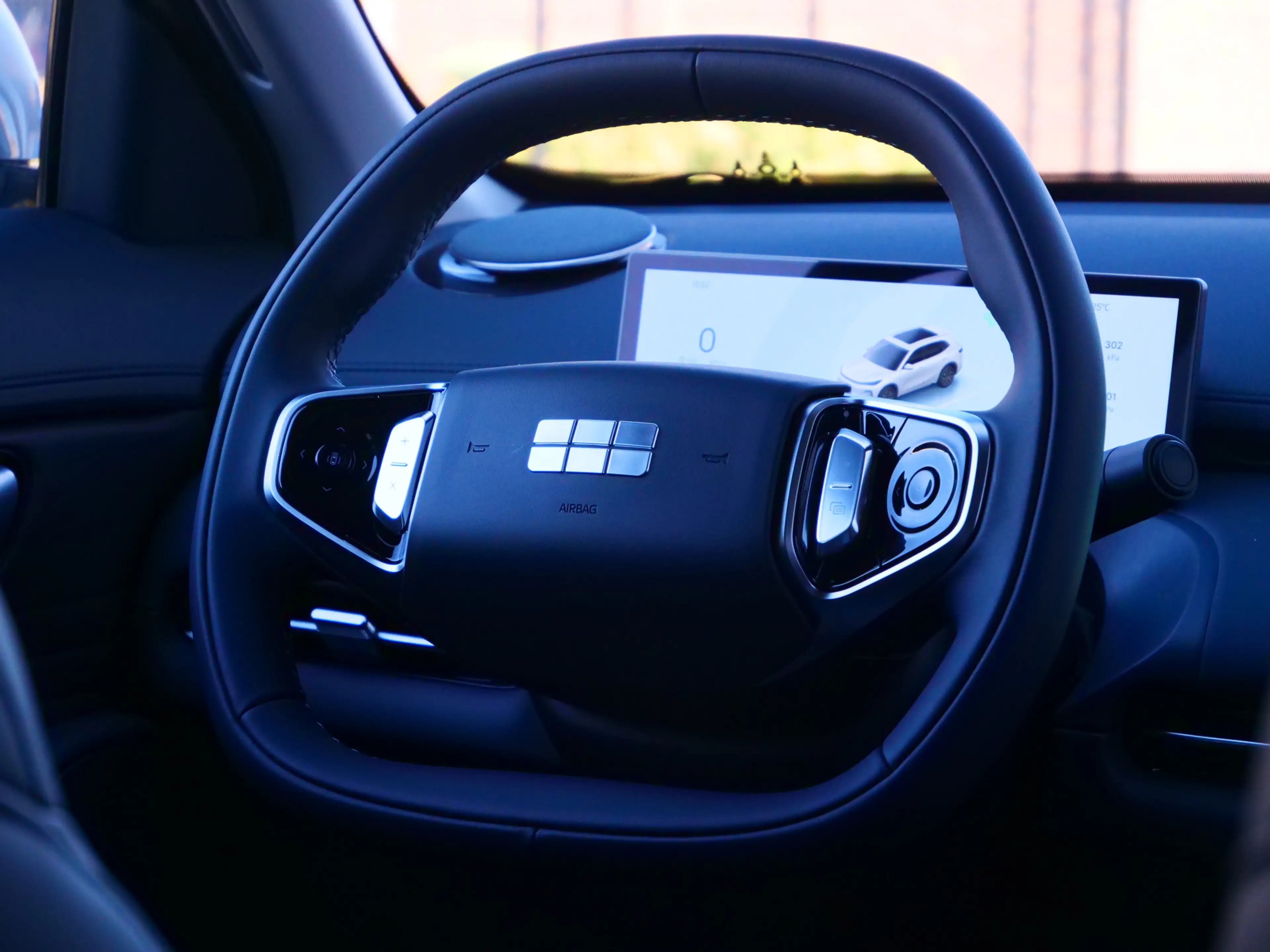 Geely Starray EM-i 1.5 Pro 262 Pk Automaat Navi / DAB / Camera / Appl — photo 8