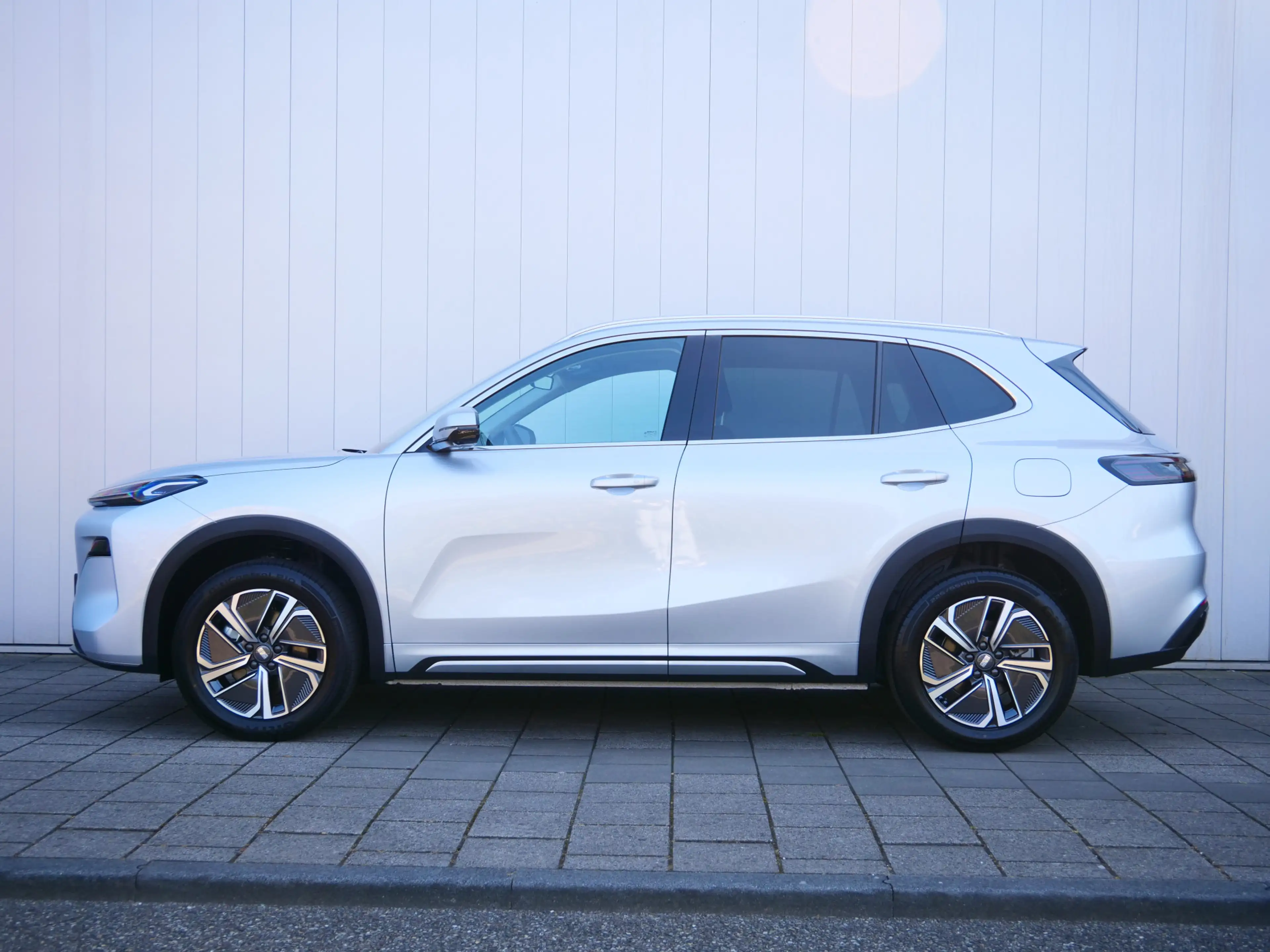 Geely Starray EM-i 1.5 Pro 262 Pk Automaat Navi / DAB / Camera / Appl — photo 14