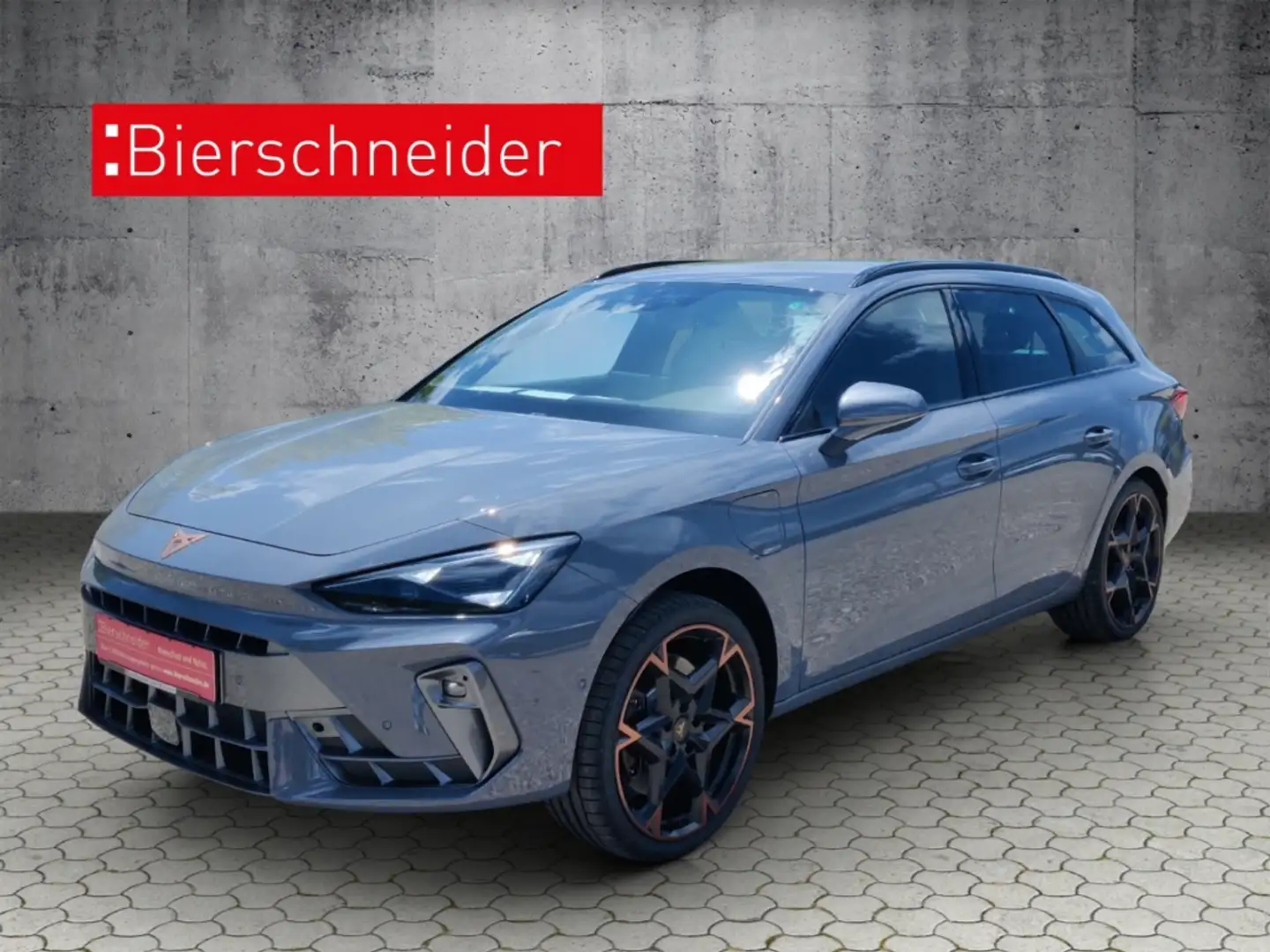 CUPRA Leon Sportstourer 1.5 e-Hybrid VZ NAVI AHK LED ACC SHZ Gris - 1