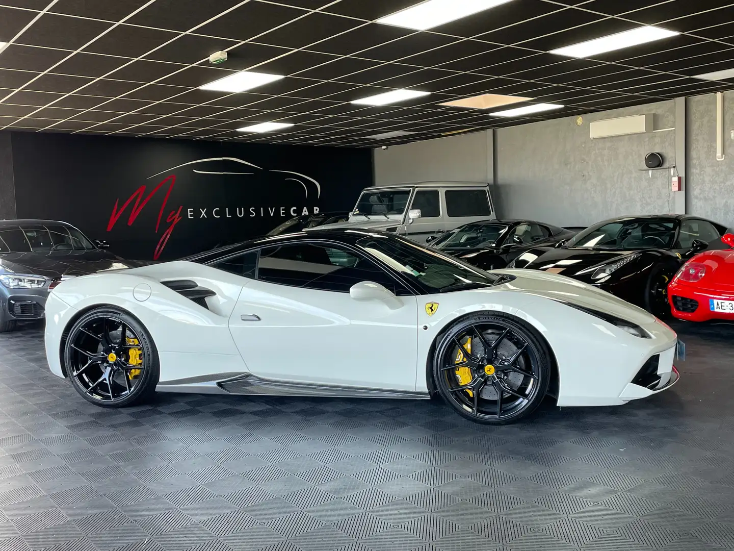 Ferrari 488 GTB full Carbone - Novitec - Révisée 10/2024 Blanc - 2