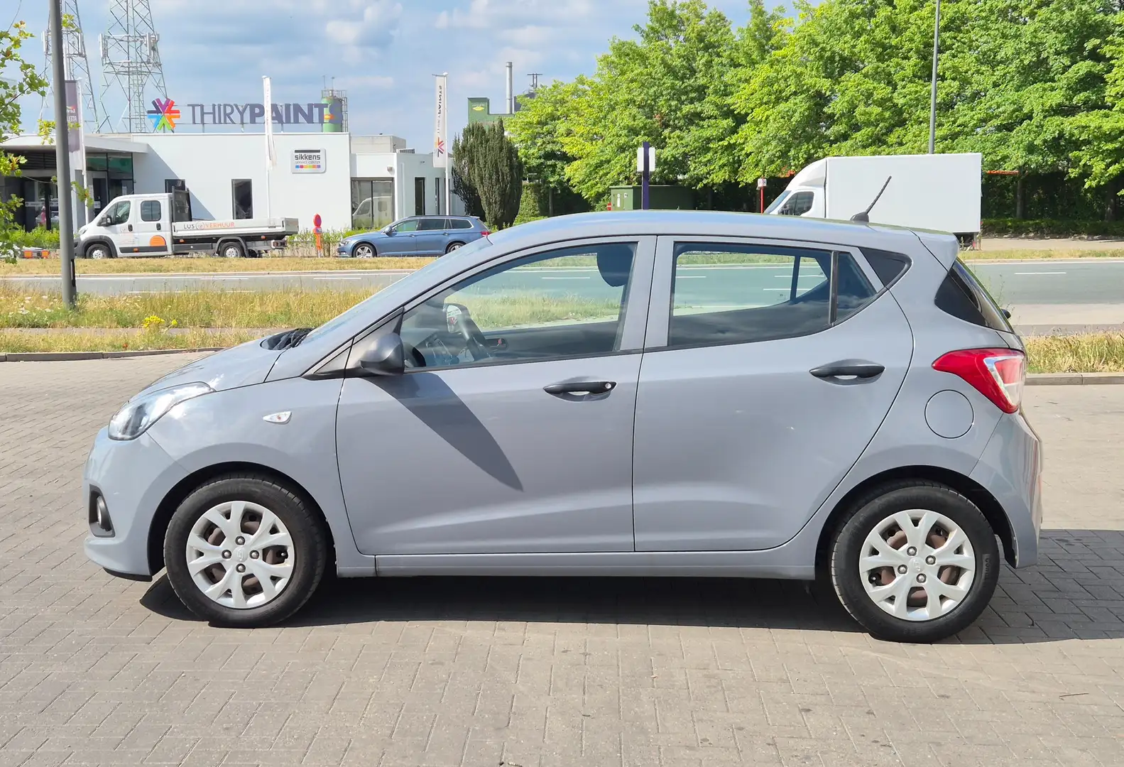 Hyundai i10 i10 1.0 Intro - 4 Deur Met Aerco - garantie 1 jaar Grijs - 2