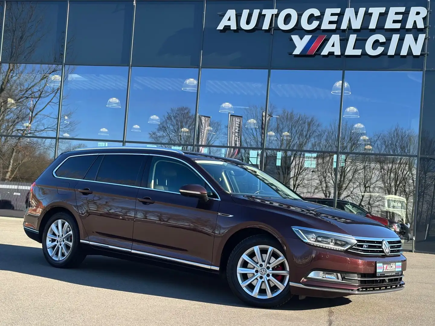 Volkswagen Passat Variant 2.0 TSI DSG BMT Highline ACC/AHK Rouge - 1