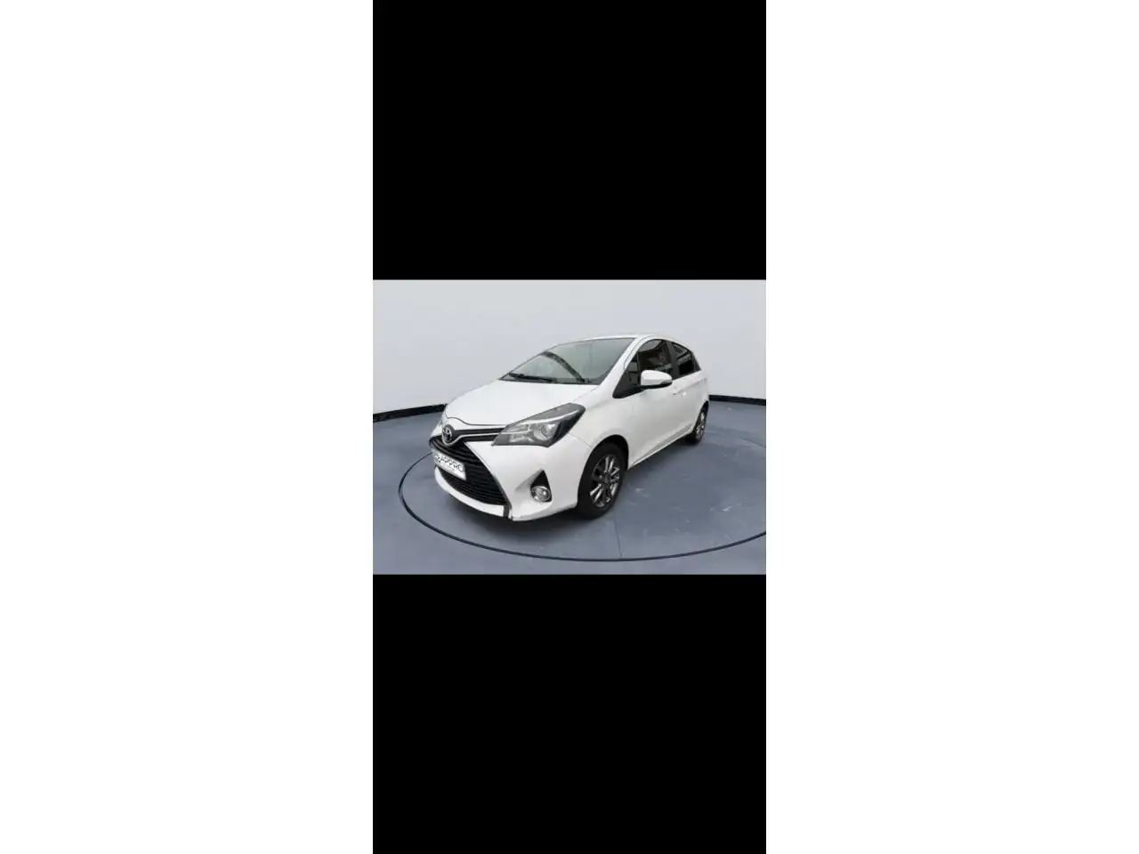 Toyota Yaris 1.33i- VVT-i Active and pack live 2