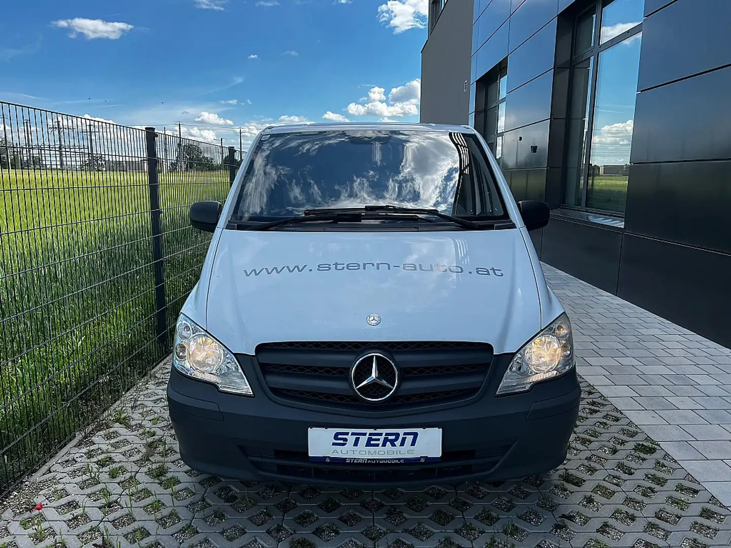 Mercedes-Benz Vito Worker 110 CDI BlueEfficiency lang Weiß - 2