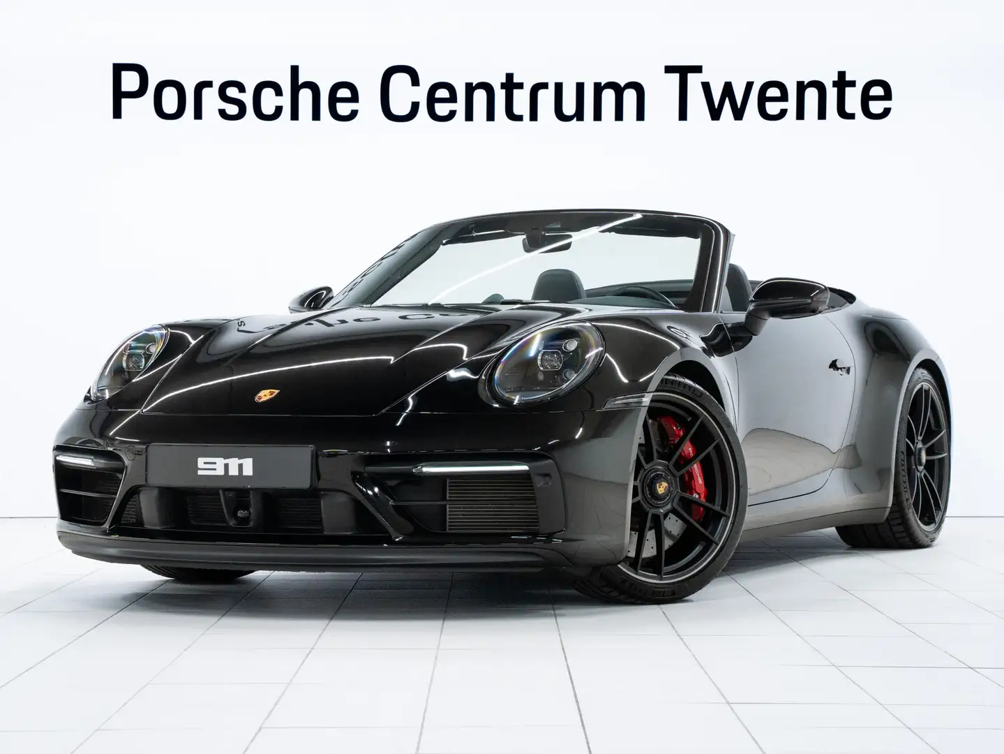 Porsche 992 Carrera 4 GTS Cabriolet Schwarz - 1