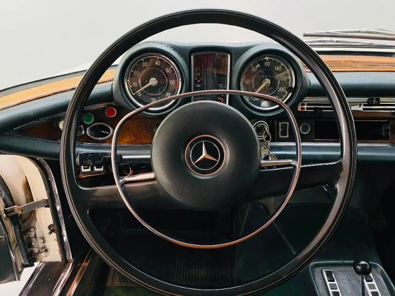 Mercedes-Benz 280 SE Coupe, foto 11