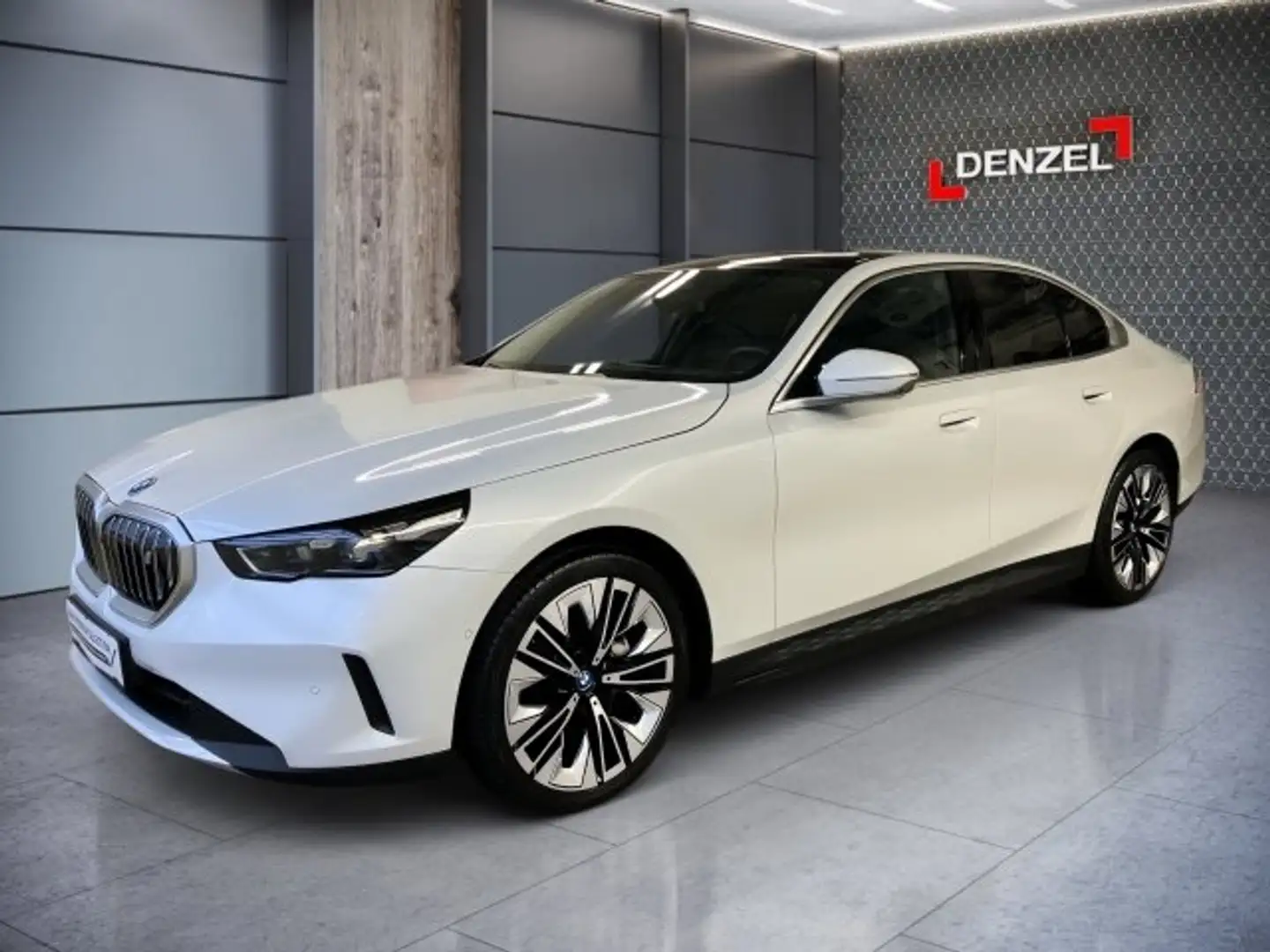 BMW i5 eDrive40 Limousine G60 HAO Weiß - 1