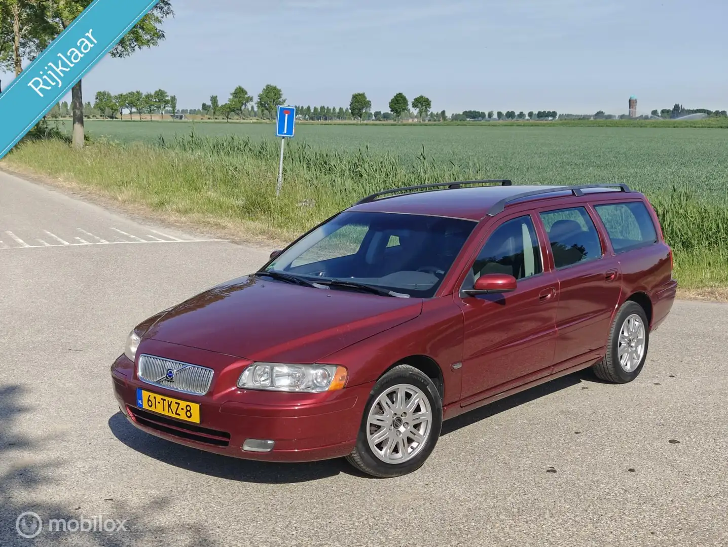 Volvo V70 2.4 Kinetic lpg3 lage kmstand! Rojo - 2
