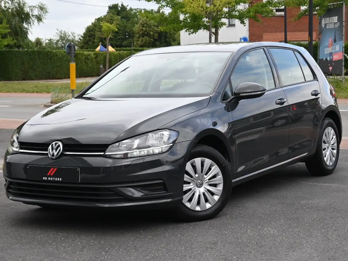 Volkswagen Golf 1.0 TSI BMT Trendline Gris - 1