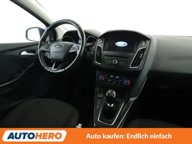 Ford Focus view 13
