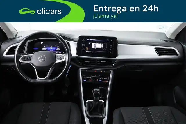 Volkswagen T-Roc view 13