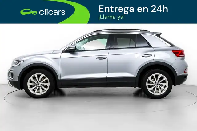 Volkswagen T-Roc view 8